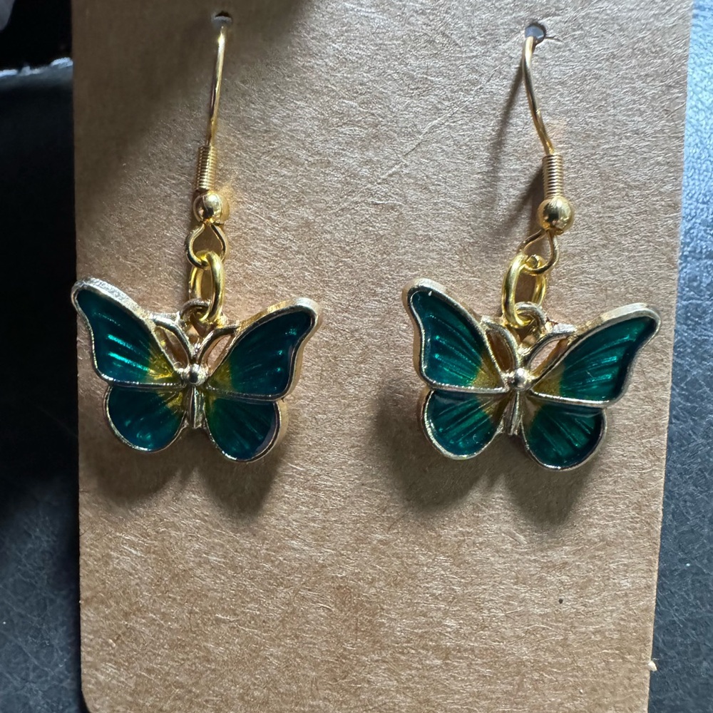 NWT Butterfly earrings - Picture 2 of 2
